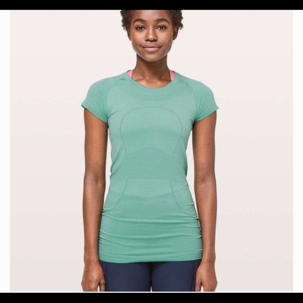 Lululemon swiftly tech shirt